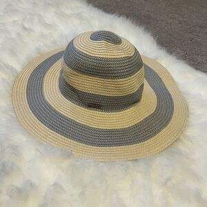 Columbia Wide Brim Woven Womens Sun Hat